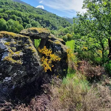Maison Au Coeur Des Pyrenees * Perles-et-Castelet